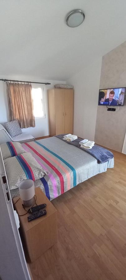 Apartments Kalamperovic Bar Bagian luar foto